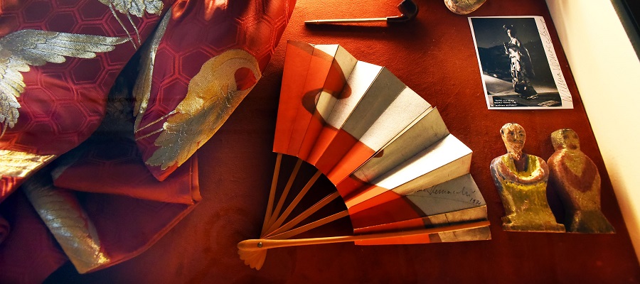 Slide background