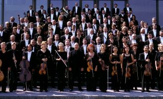 Bruckner Orchestra Linz – Dennis Russell Davies
