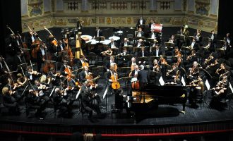 Orchestra filarmonica di San Pietroburgo – Yuri Temirkanov, Roustem Saitkoulov