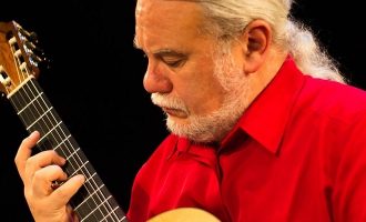 Daniel Binelli, Eduardo Isaac