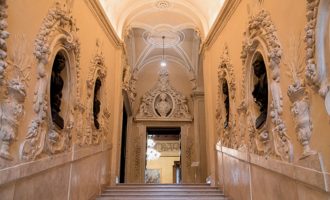 IN CORO A PALAZZO