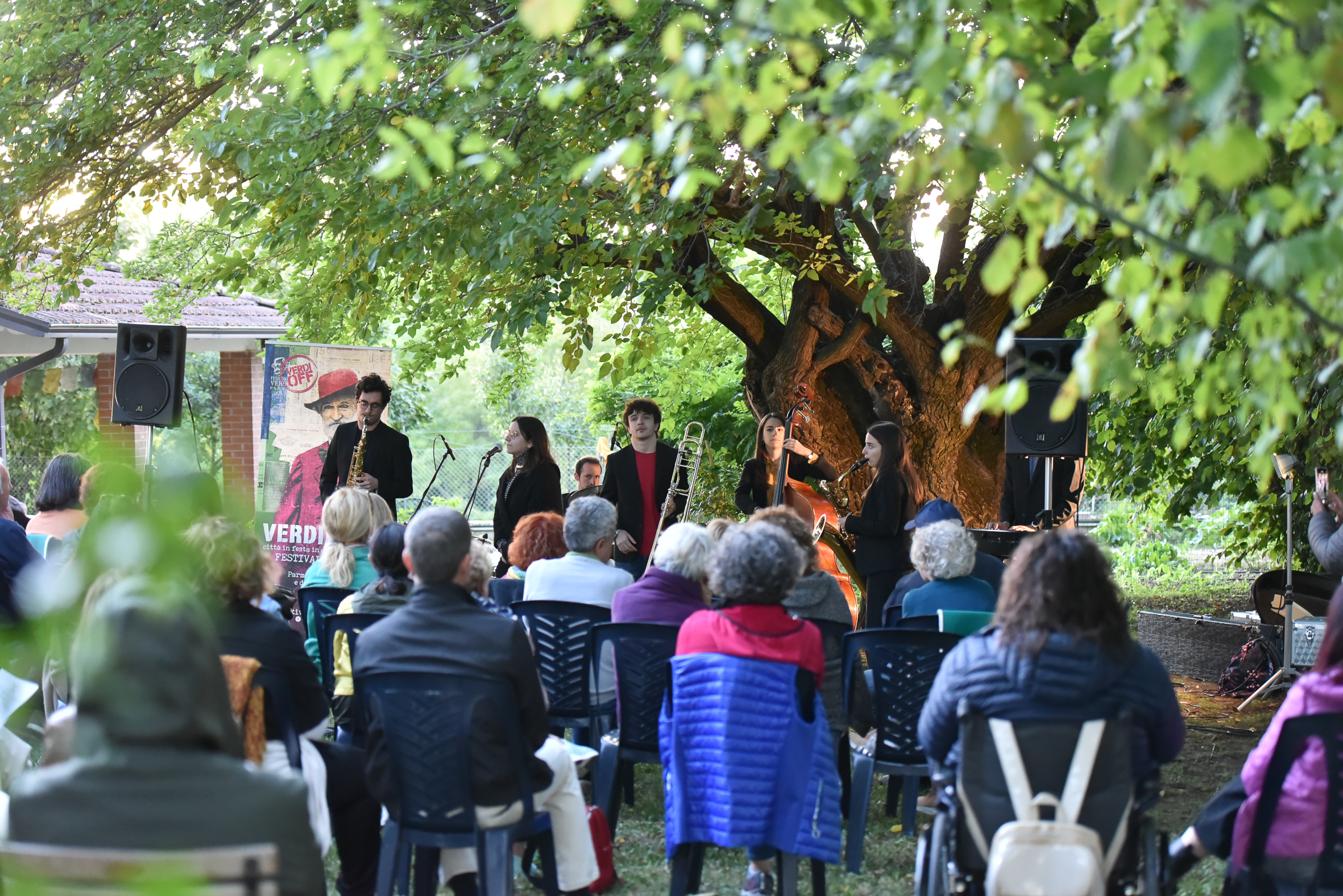 UN RECITAL IN GIARDINO
