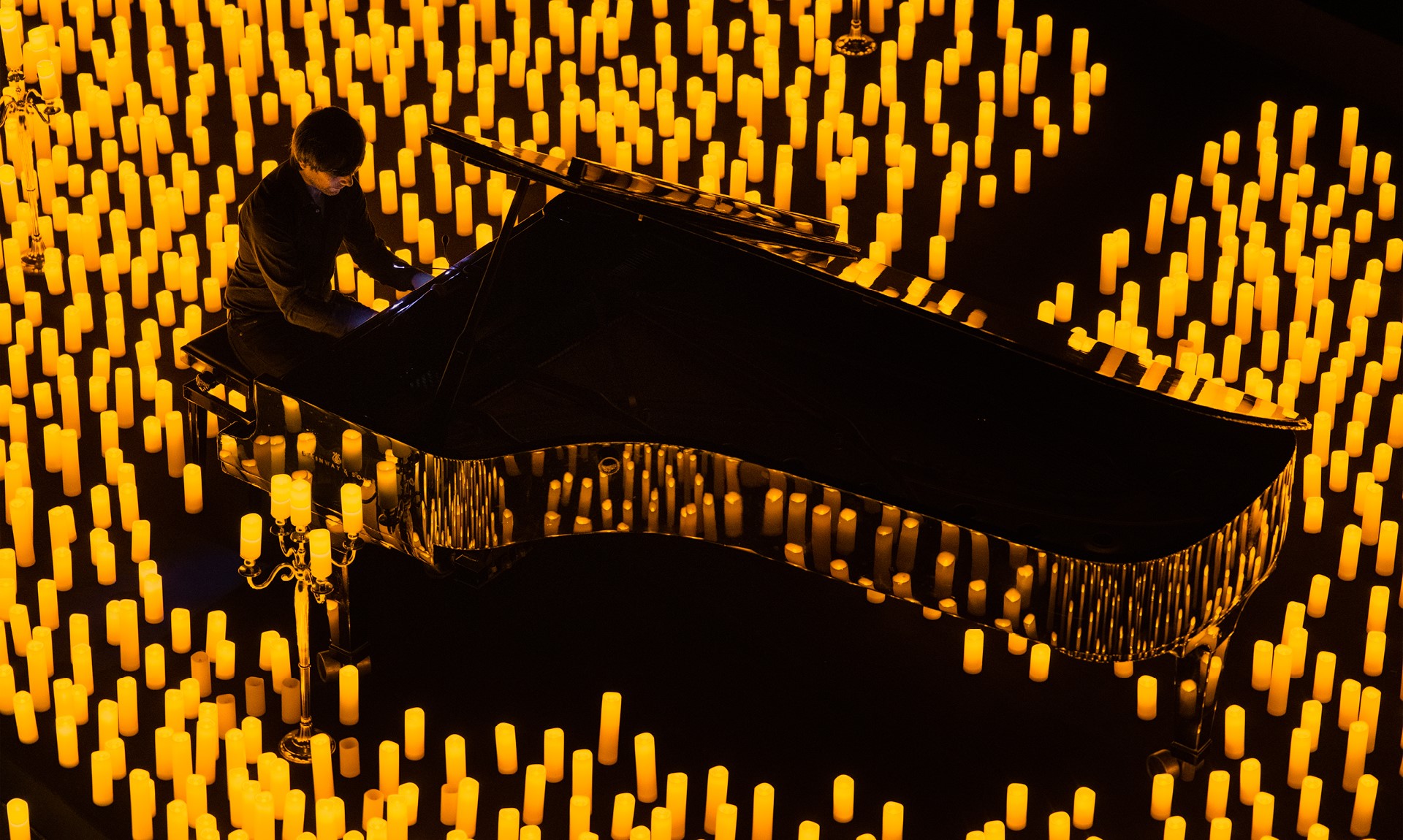 CANDLELIGHT