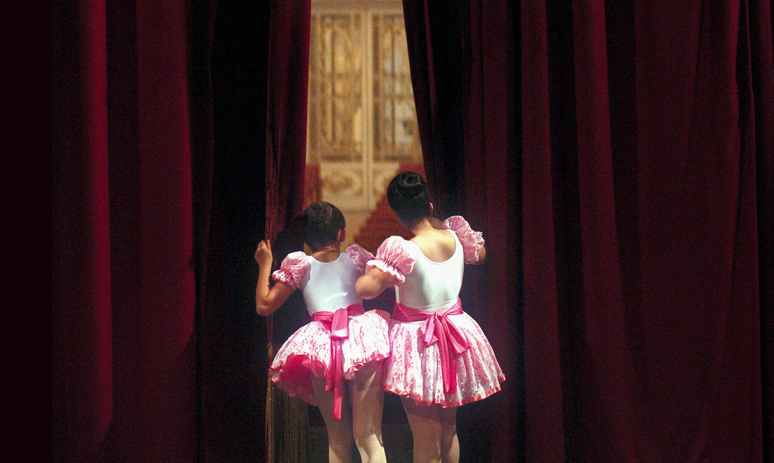 LA DANZA DIETRO LE QUINTE